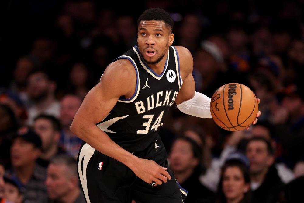 强对战巴黎 强对战巴黎