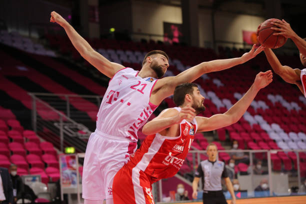 二得分手成 二得分手成