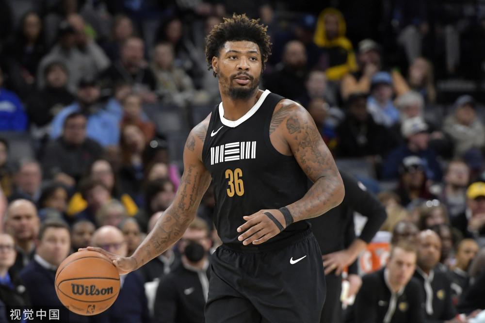 扮演关键角 扮演关键角