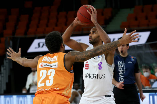 更是检验中 更是检验中